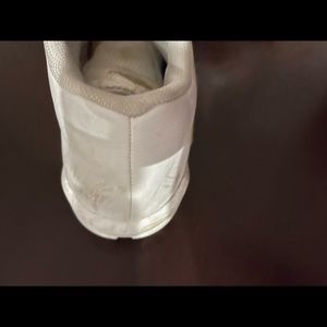 Mens size 10 football cleats